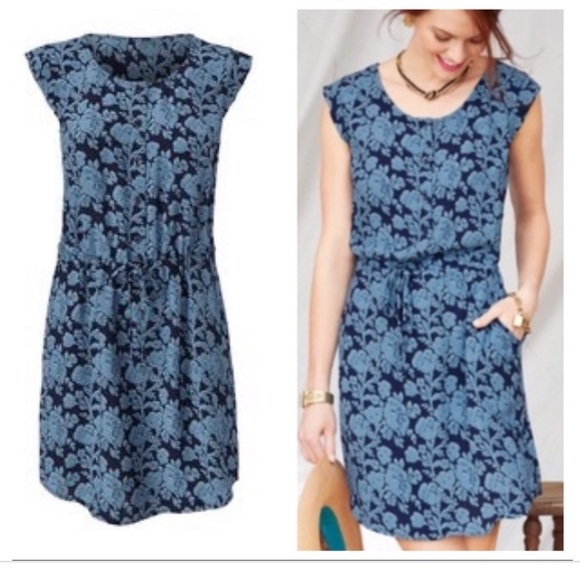 CAbi Dresses & Skirts - Cabi java mini dress floral button up tie waist